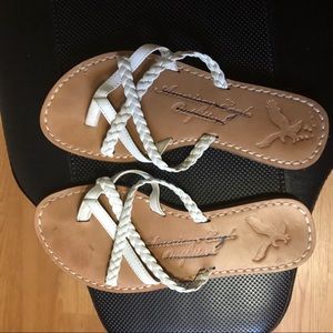 Women/Teen Sandal. American Eagle.